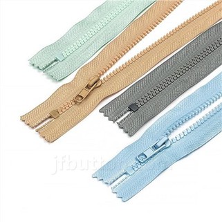 Zip plastik pou jakèt