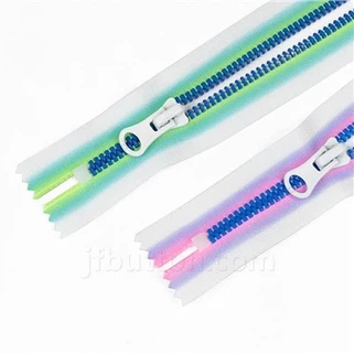 Zip plastik pou jakèt