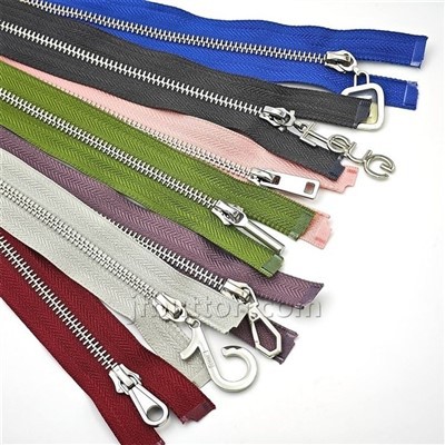 Zip metal pou rad