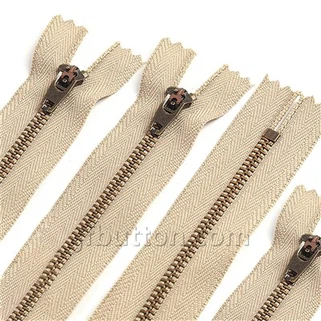 Vintage zip metal