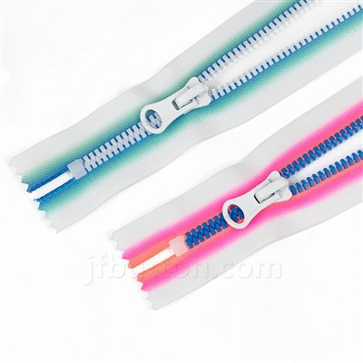 Blan zip plastik ak PVC rale